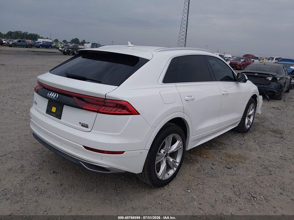 2022 AUDI Q8