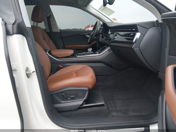 2022 AUDI Q8