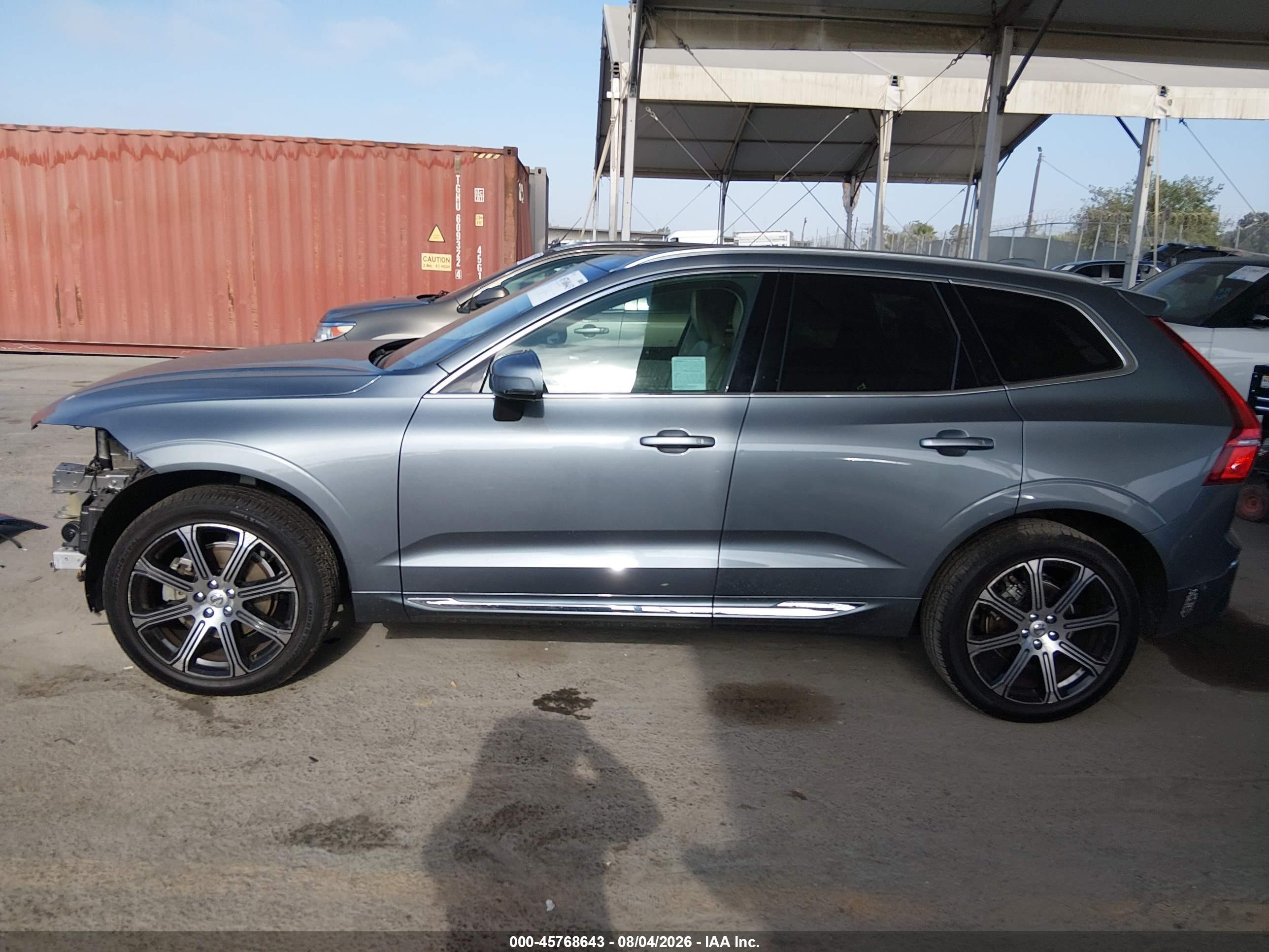 2019 VOLVO XC60 T5 INSCRIPTION