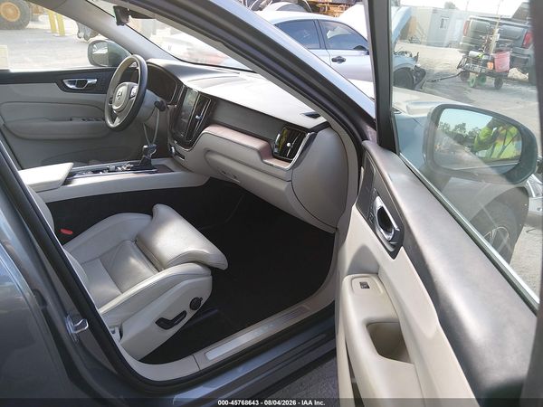 2019 VOLVO XC60 T5 INSCRIPTION