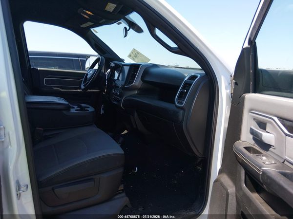 2022 RAM 2500 BIG HORN  4X4 6'4 BOX