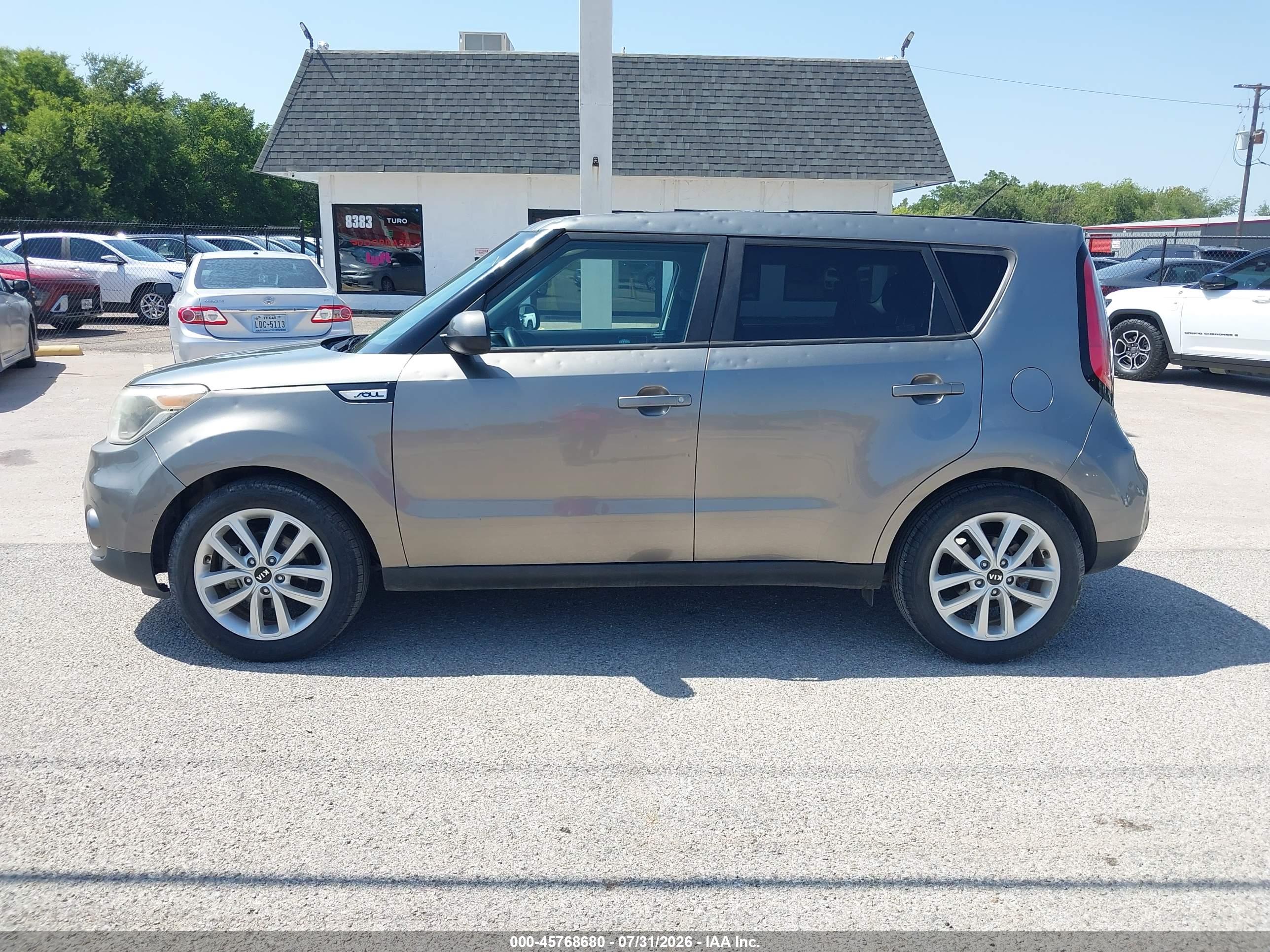 2018 KIA SOUL +