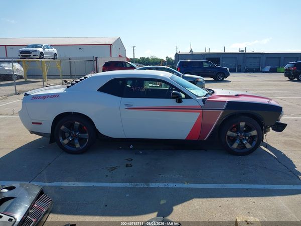 2014 DODGE CHALLENGER SXT