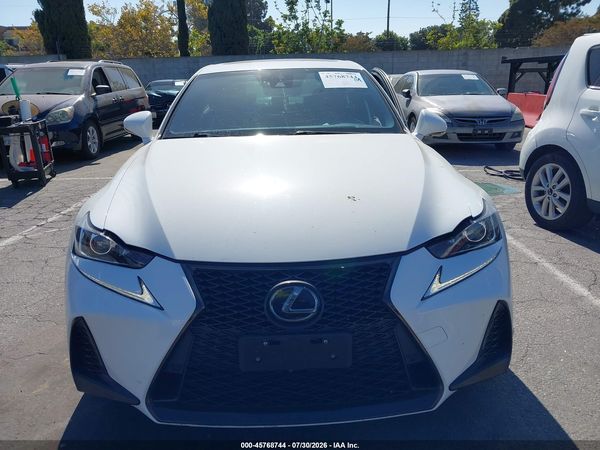 2018 LEXUS IS 300
