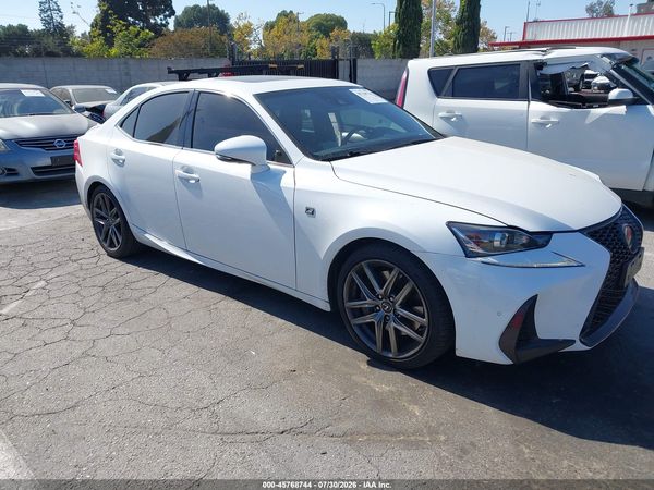 2018 LEXUS IS 300