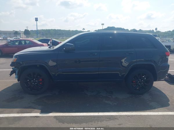 2017 JEEP GRAND CHEROKEE ALTITUDE 4X4
