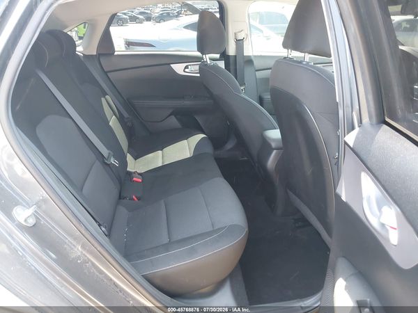 2023 KIA FORTE LXS