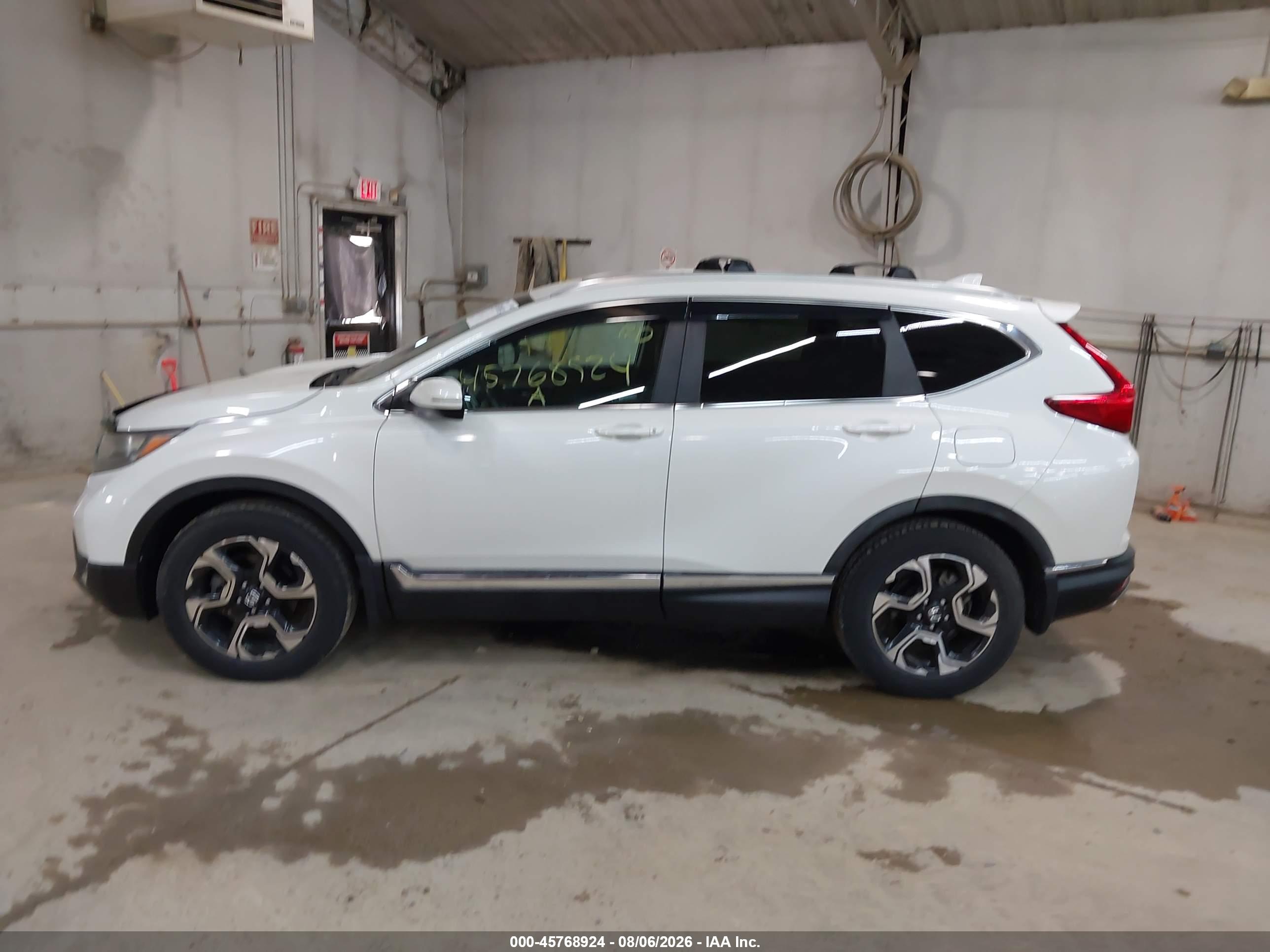 2017 HONDA CR-V TOURING