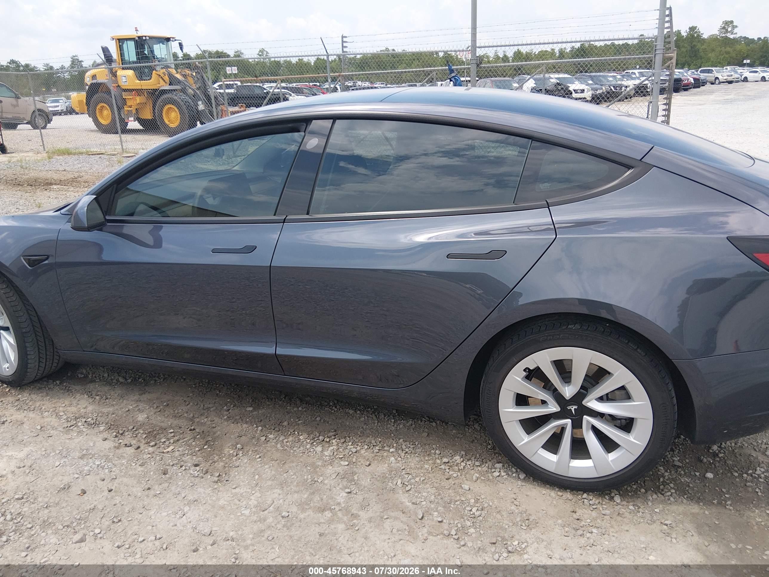 2023 TESLA MODEL 3