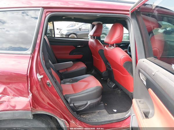 2023 TOYOTA HIGHLANDER XSE