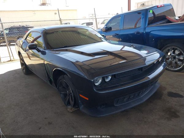 2018 DODGE CHALLENGER SXT