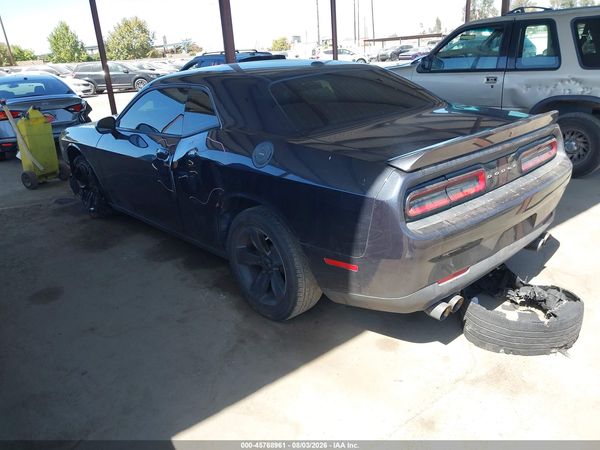 2018 DODGE CHALLENGER SXT