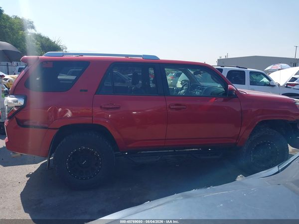 2016 TOYOTA 4RUNNER SR5