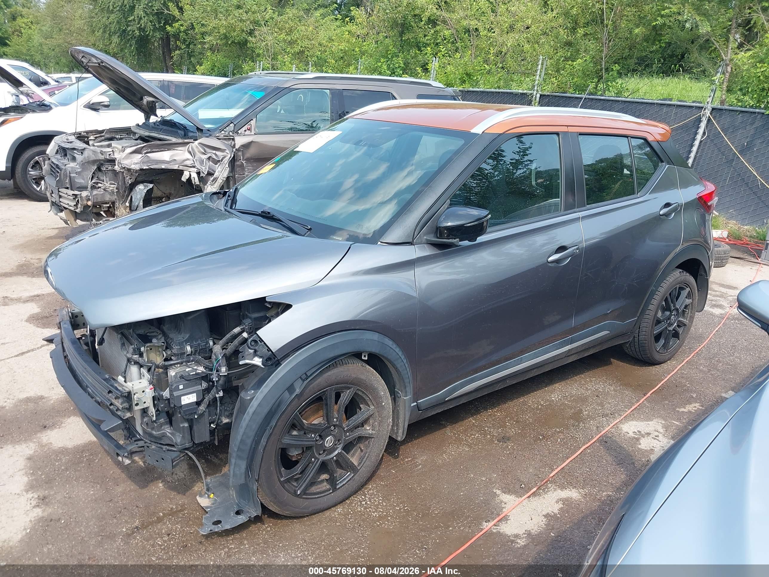 2019 NISSAN KICKS SR