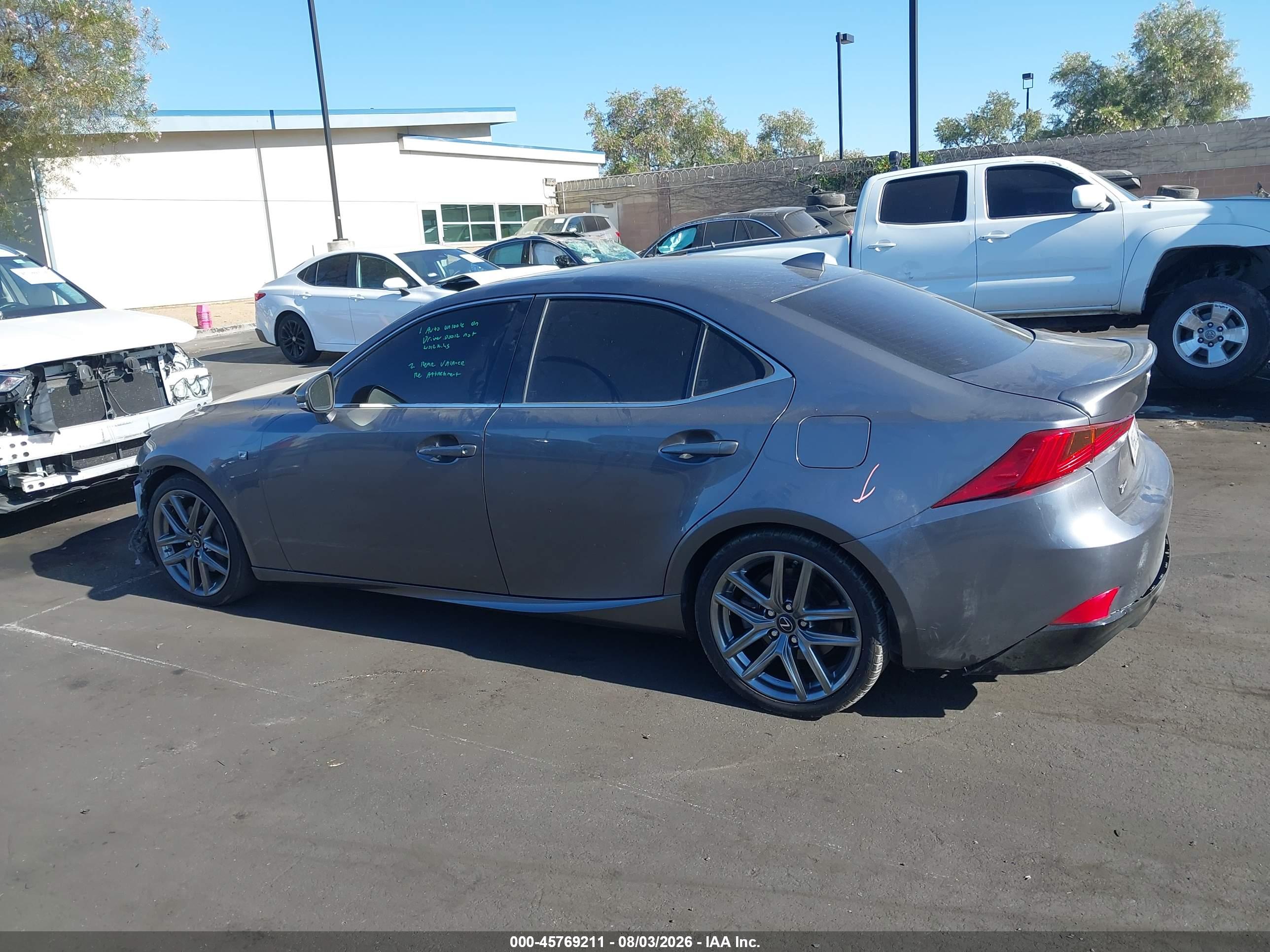 2017 LEXUS IS 200T