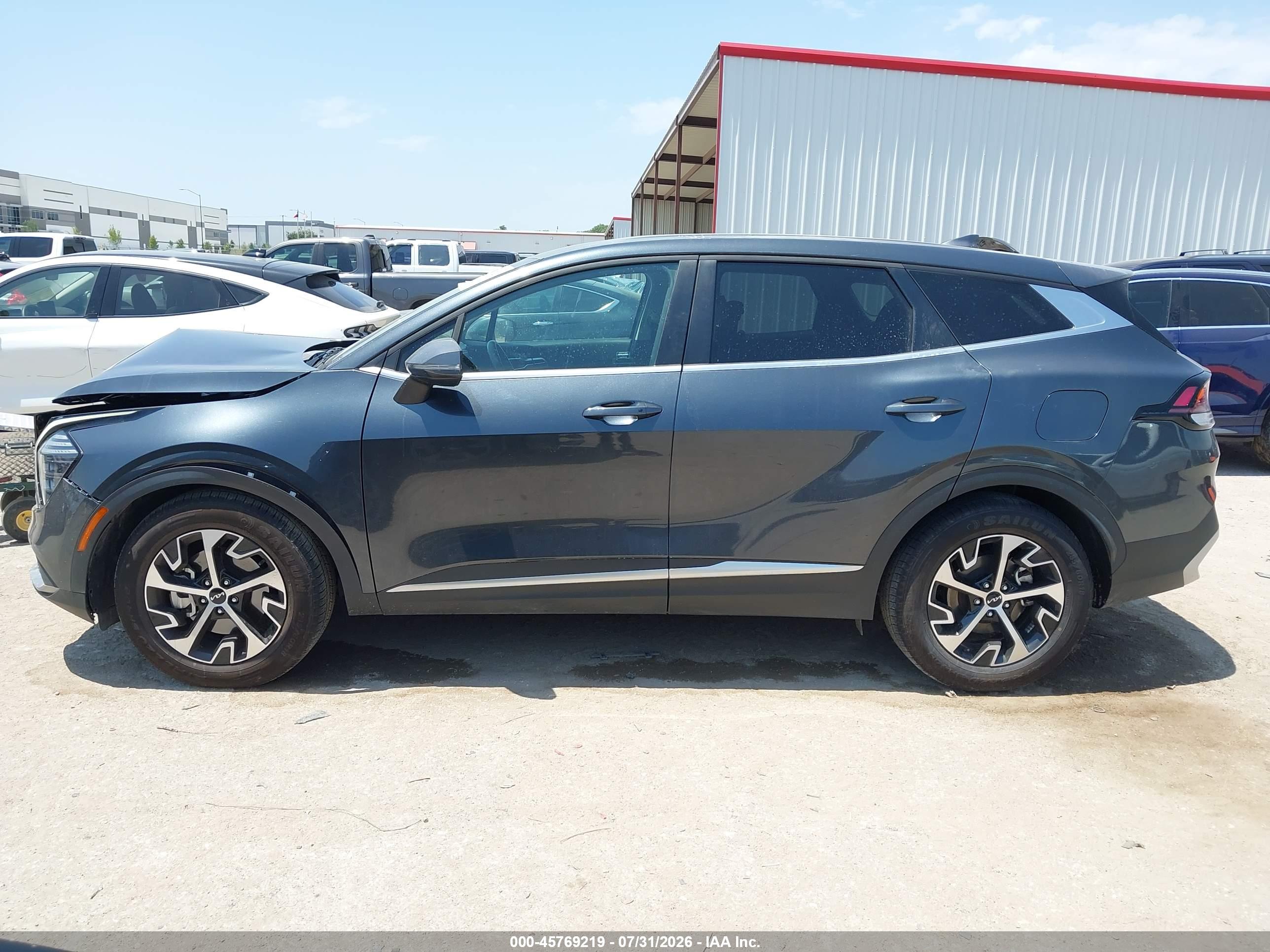 2024 KIA SPORTAGE EX