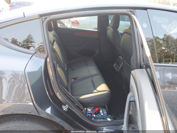 2026 TESLA MODEL Y