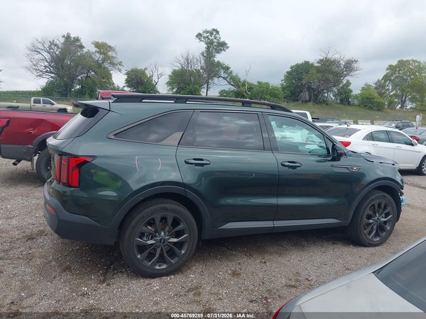 2023 KIA SORENTO X-LINE EX