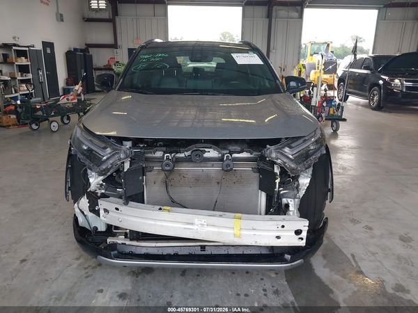 2022 TOYOTA RAV4 HYBRID XSE