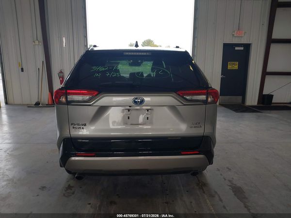2022 TOYOTA RAV4 HYBRID XSE