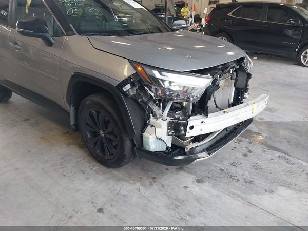 2022 TOYOTA RAV4 HYBRID XSE