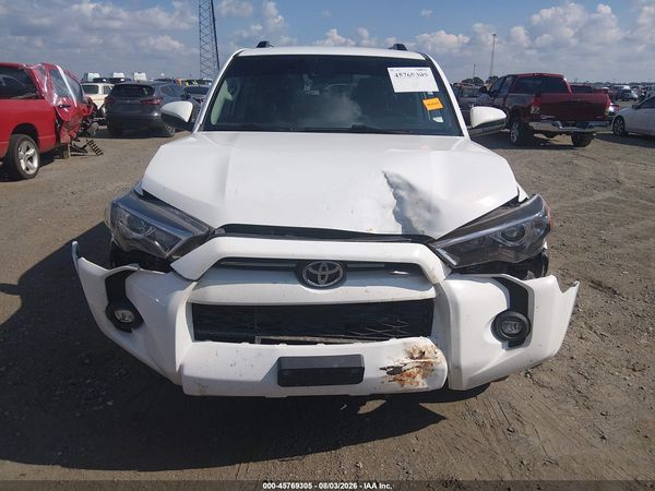 2021 TOYOTA 4RUNNER SR5