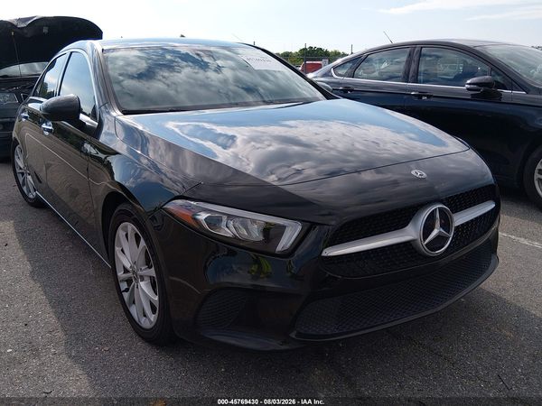 2019 MERCEDES-BENZ A 220 A220