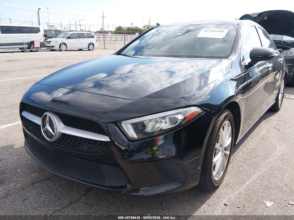 2019 MERCEDES-BENZ A 220 A220