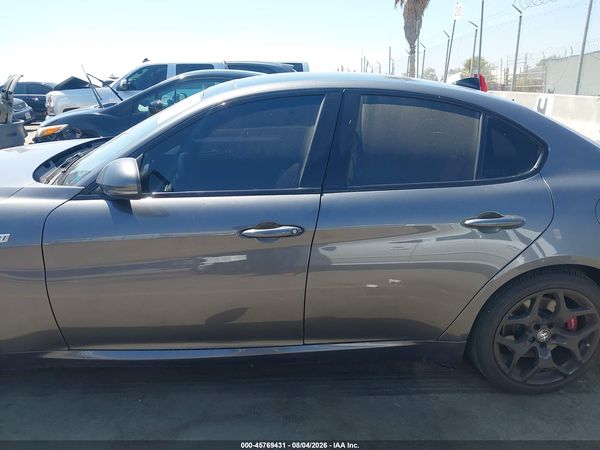2023 ALFA ROMEO GIULIA TI RWD
