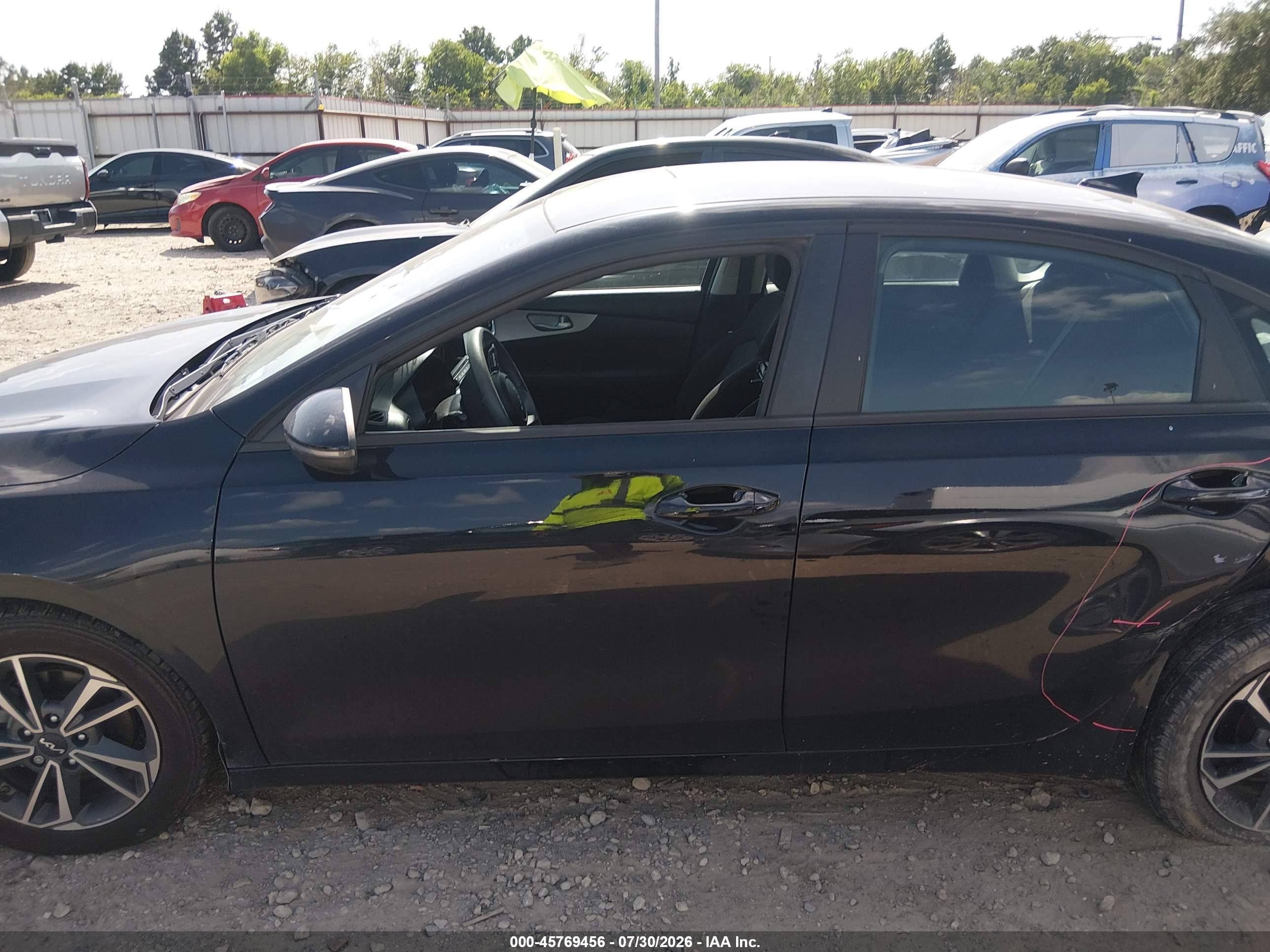 2024 KIA FORTE LXS
