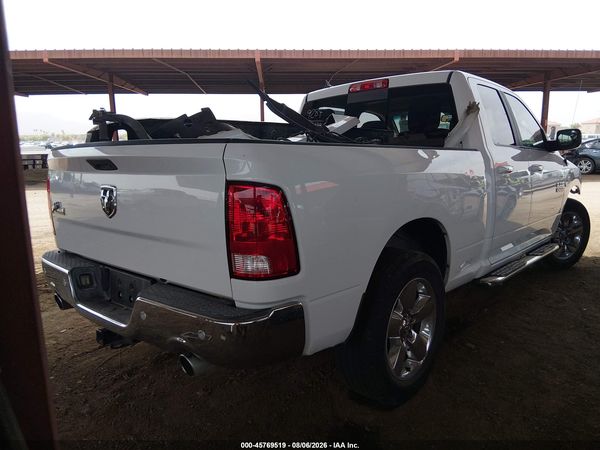2017 RAM 1500 BIG HORN  4X2 6'4 BOX