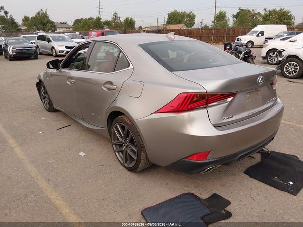 2018 LEXUS IS 300
