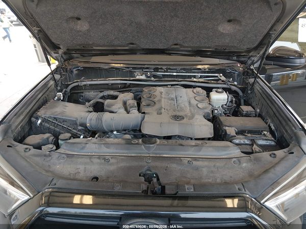 2021 TOYOTA 4RUNNER SR5