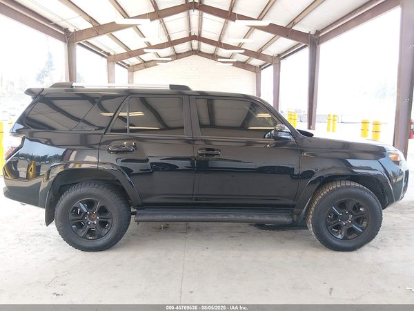 2021 TOYOTA 4RUNNER SR5