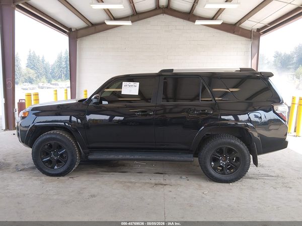 2021 TOYOTA 4RUNNER SR5
