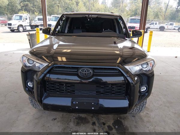 2021 TOYOTA 4RUNNER SR5