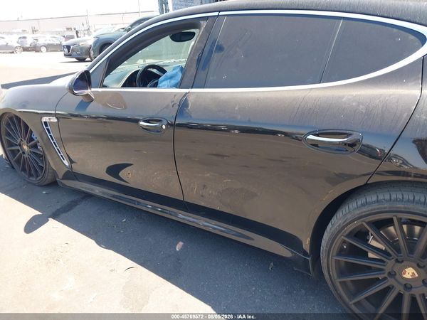 2012 PORSCHE PANAMERA TURBO