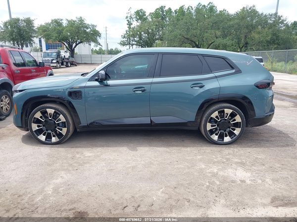 2023 BMW XM