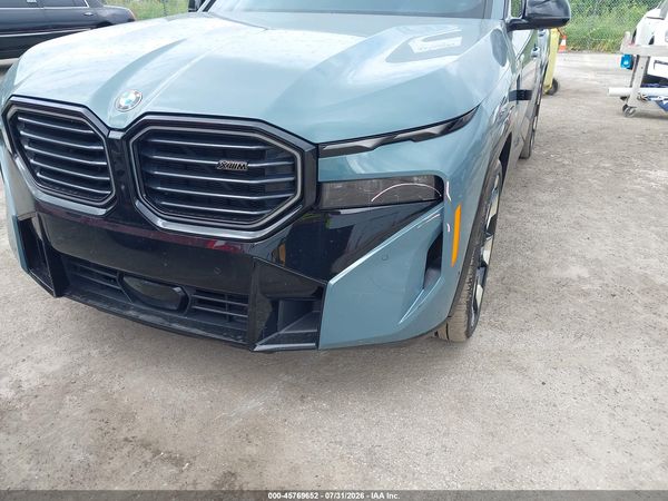 2023 BMW XM