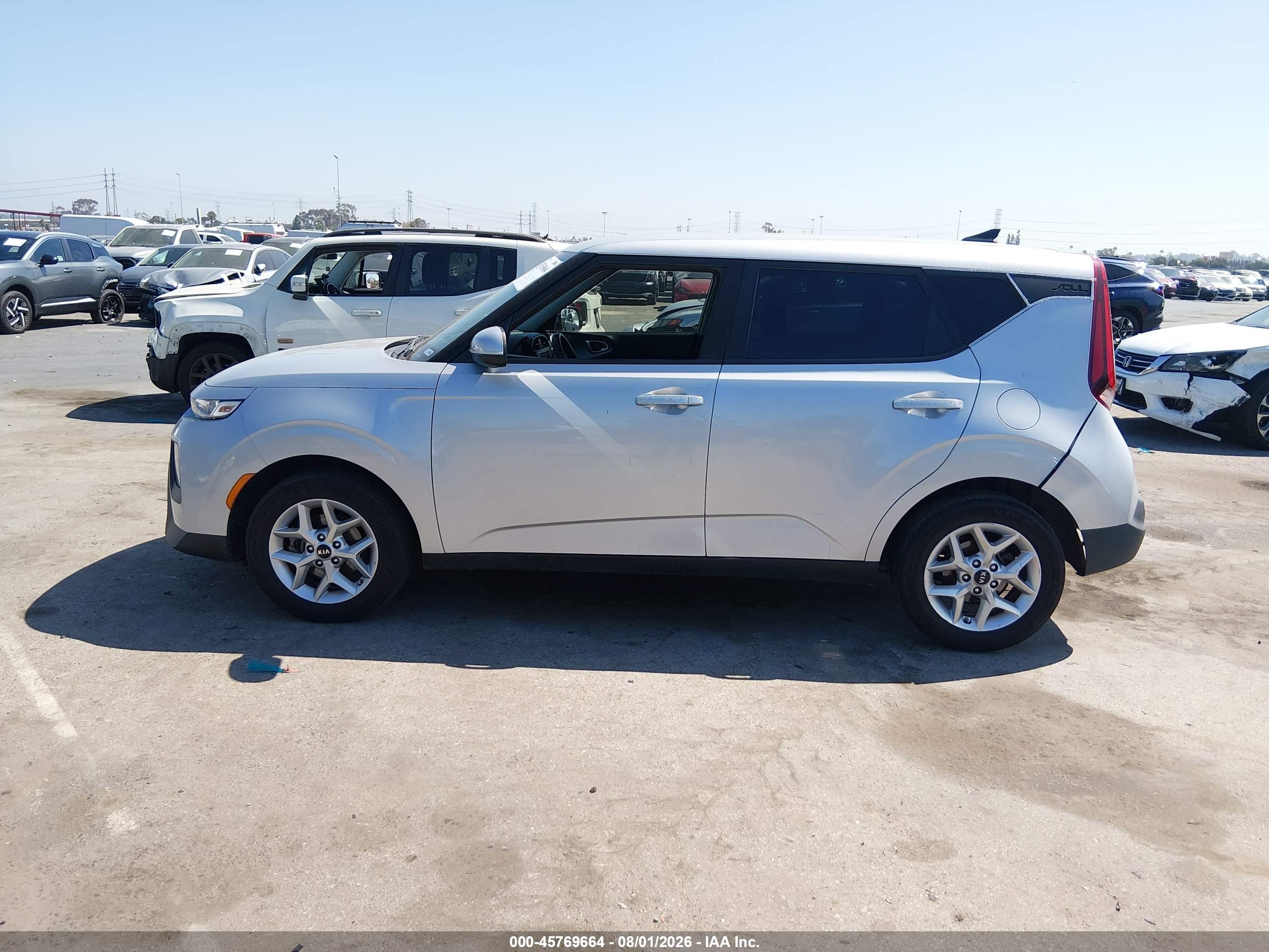 2020 KIA SOUL S