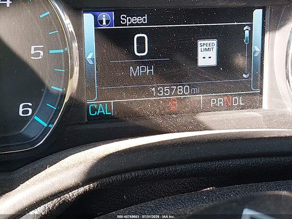 2017 CHEVROLET SUBURBAN PREMIER — I118