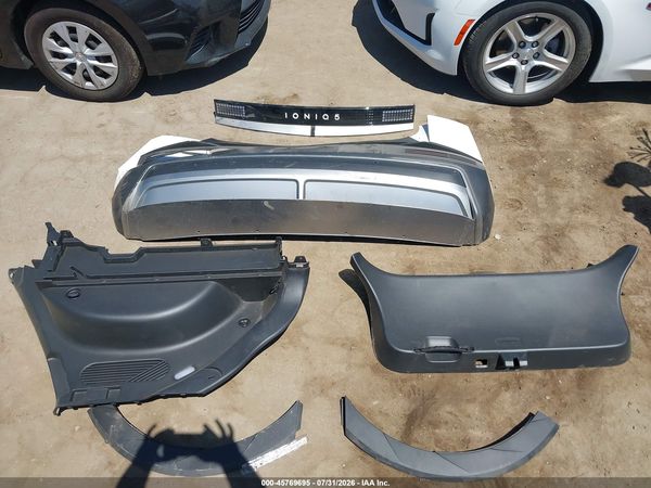 2025 HYUNDAI IONIQ 5 SEL