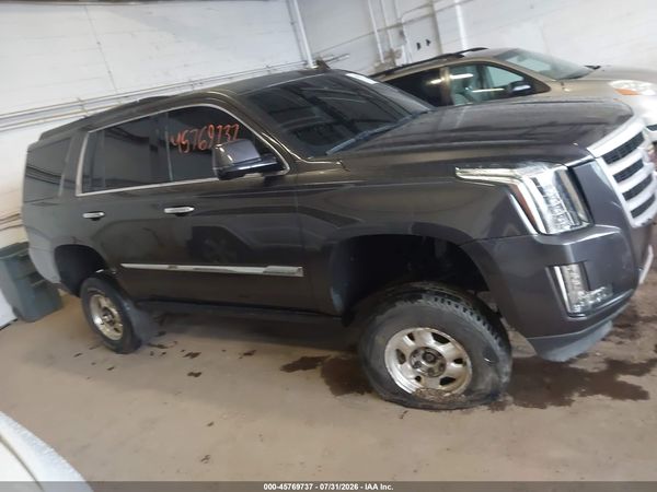 2016 CADILLAC ESCALADE PLATINUM