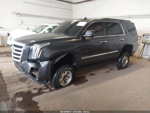 2016 CADILLAC ESCALADE PLATINUM