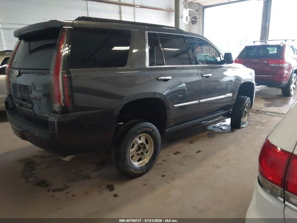 2016 CADILLAC ESCALADE PLATINUM