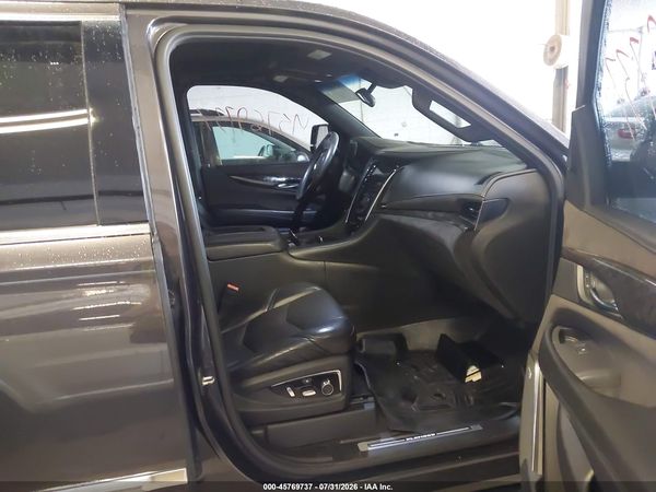 2016 CADILLAC ESCALADE PLATINUM