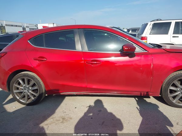 2018 MAZDA MAZDA3 GRAND TOURING