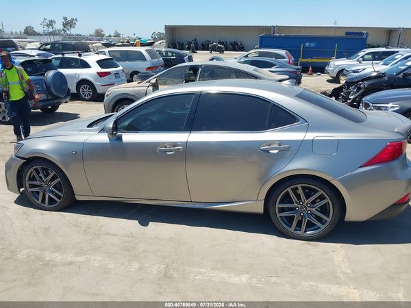 2017 LEXUS IS 200T
