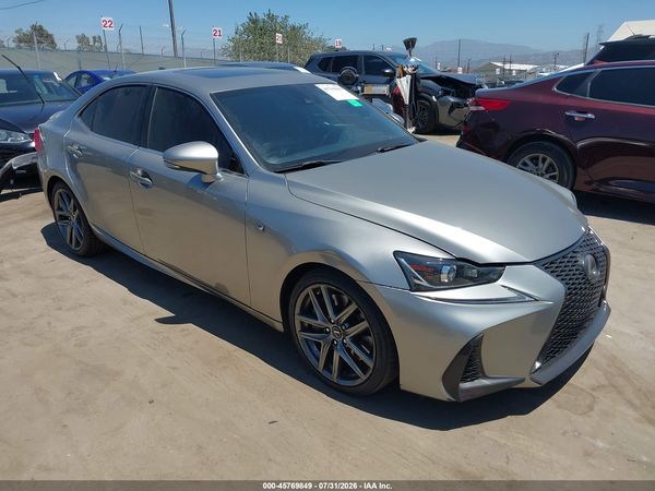 2017 LEXUS IS 200T