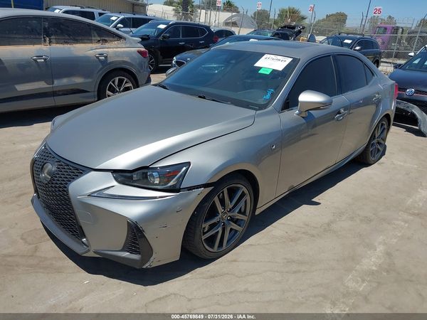 2017 LEXUS IS 200T